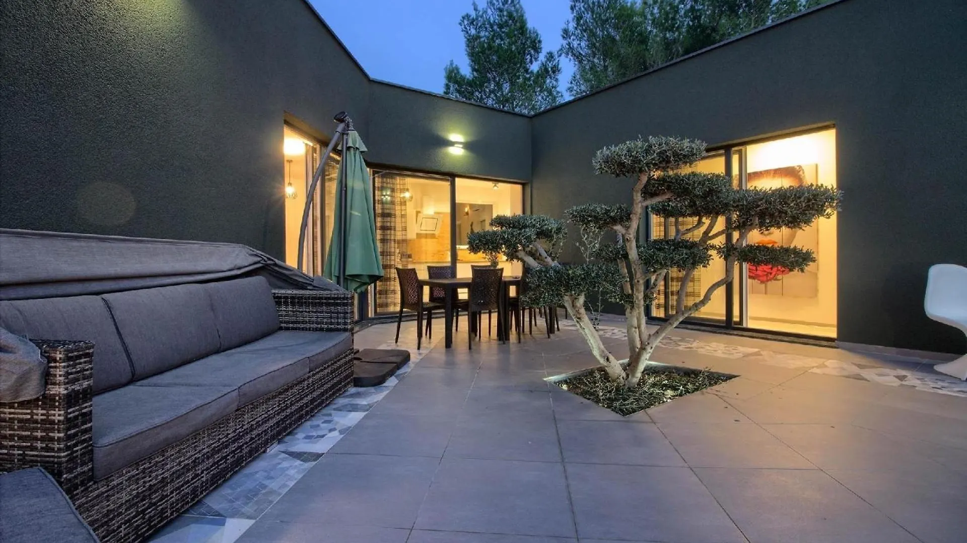 Ferienhaus Mit Privatpool Fuer 10 Personen Ca 180 Qm In Medulin, Istrien Suedkueste Von Istrien 0*, Medulin Croatia